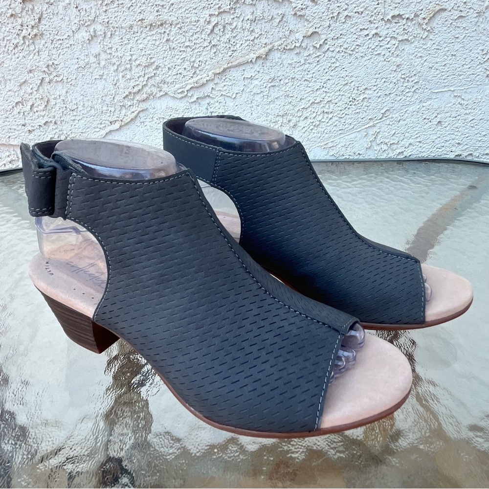 Clarks Women's Valarie James Grey Open Toe Heeled Sandal
